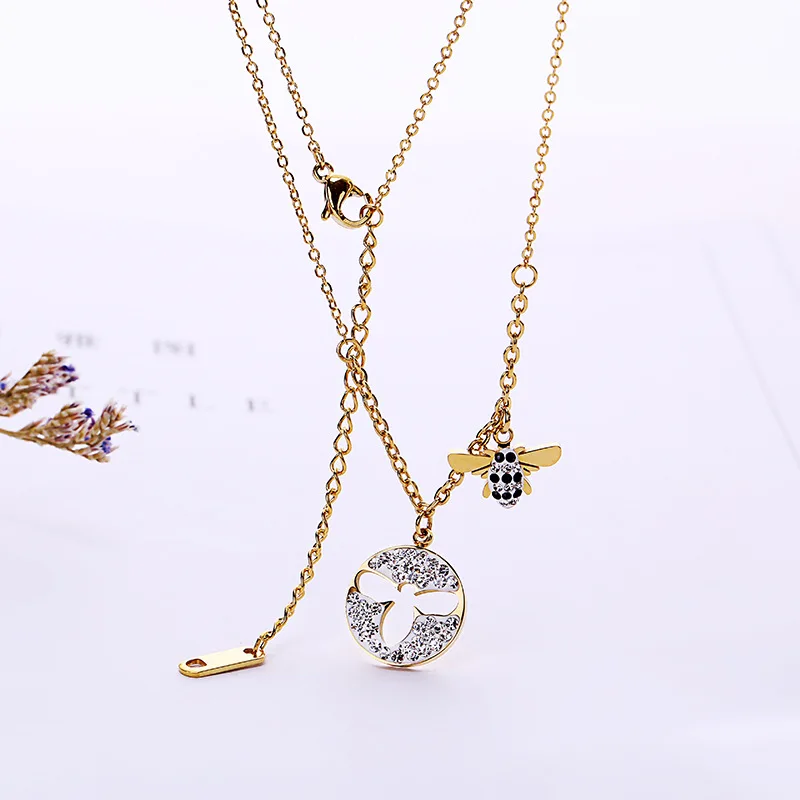 

Cute Animal Crystal Gold Bee Pendant Necklace & Pendants Party Honey Bee Accessories Everyday Wedding Jewelry Ketting Gift