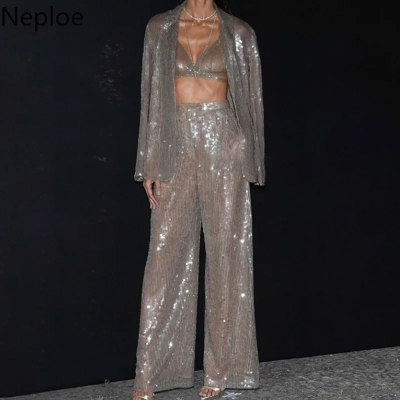 Neploe Sequined Women Two Pece Set Loose Notched Collar Long Sleeve Blazer+Casual Button Fly Long Pants Fashion Party Suit 43881
Neploe Sequined Women Two Pece Set Loose Notched Collar Long Sleeve Blazer+Casual Button Fly Long Pants Fashion Party Suit 43881
