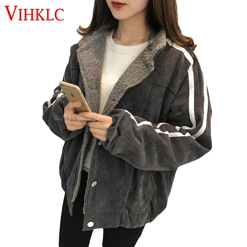 Winter Jacket Women 2018 New Baseball Uniform Coat Plus Velvet Thick Winter Korean Version BF Bat Sleeve Cotton Coat X427
Winter Jacket Women 2018 New Baseball Uniform Coat Plus Velvet Thick Winter Korean Version BF Bat Sleeve Cotton Coat X427