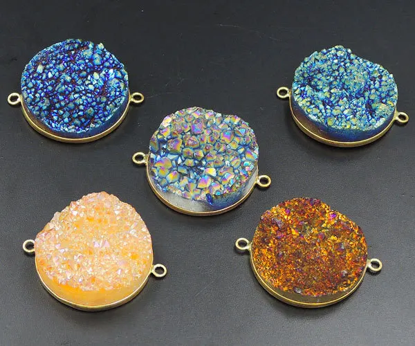 Titanium Colors Crystal Druzy Flat Round Connector With Side Copper Frame-wrapped Gold Plated Approx 40mm
Titanium Colors Crystal Druzy Flat Round Connector With Side Copper Frame-wrapped Gold Plated Approx 40mm