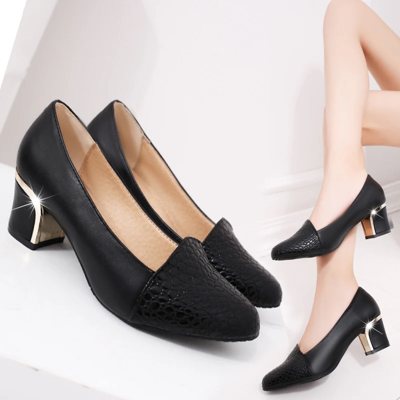 2018 autumn new women's single shoes Korean fashion fine with shallow mouth pointed high heels wild casual work shoes
2018 autumn new women's single shoes Korean fashion fine with shallow mouth pointed high heels wild casual work shoes