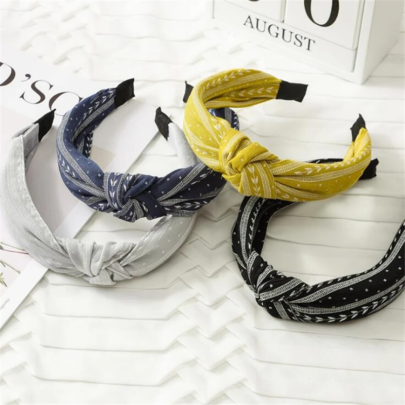 Bohemian Spring Summer Fashion Stripes National Soft Hair Accessories For Women Girls Korean Elegant Cross Hair band Headband
Bohemian Spring Summer Fashion Stripes National Soft Hair Accessories For Women Girls Korean Elegant Cross Hair band Headband