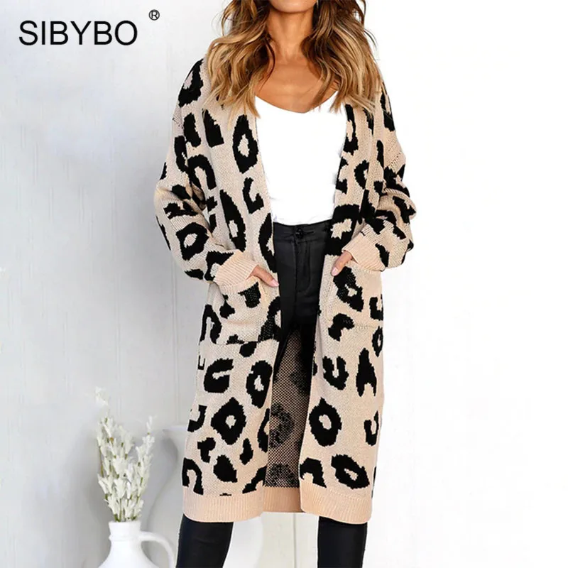 SIBYBO Leopard V-neck Casual Knitted Cardigans 2019 Autumn Winter Long Sleeve Sweaters Casual Tops Pockets Long Coat For Women
SIBYBO Leopard V-neck Casual Knitted Cardigans 2019 Autumn Winter Long Sleeve Sweaters Casual Tops Pockets Long Coat For Women