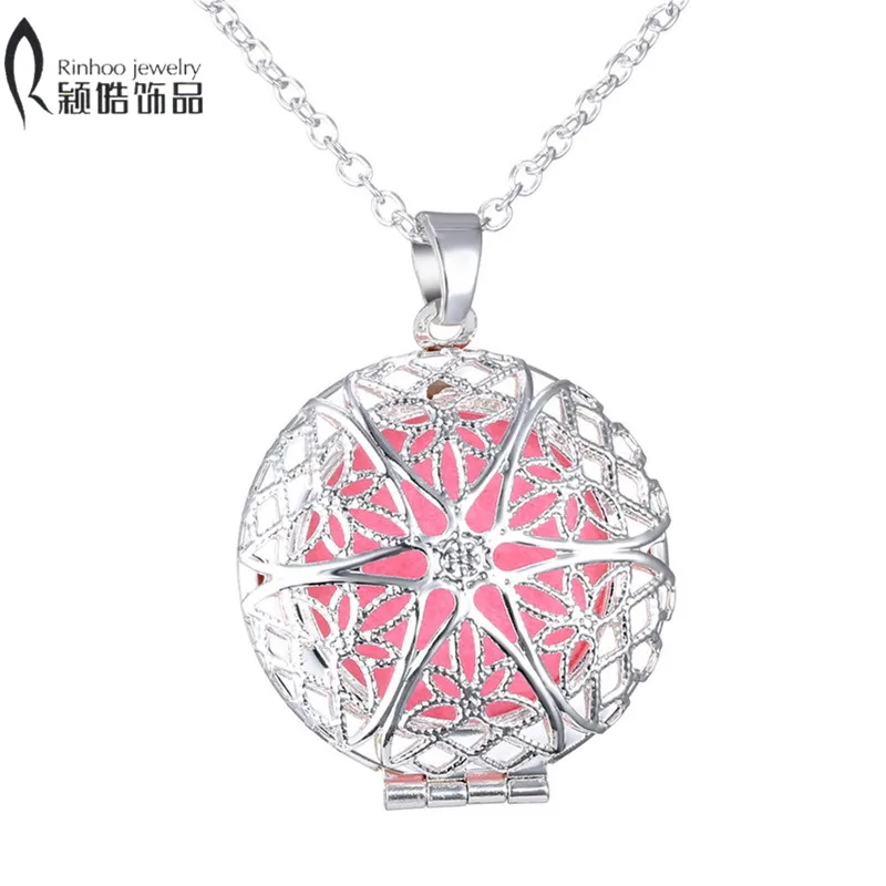 aromatherapy lockets Pendant Necklace Free felt Pads Round white K Hollow out star shaped Essential Oils diffuser necklace
aromatherapy lockets Pendant Necklace Free felt Pads Round white K Hollow out star shaped Essential Oils diffuser necklace