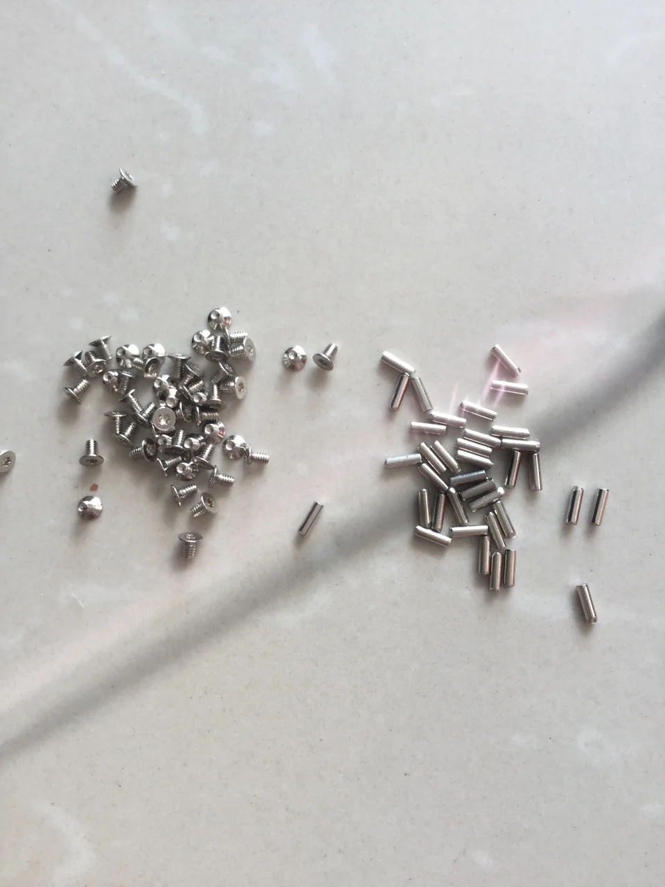 Replacement Headband Metal Column Cylinder Earphone pins Rotating shaft with screws For solo hd wireless Headphone | Электроника