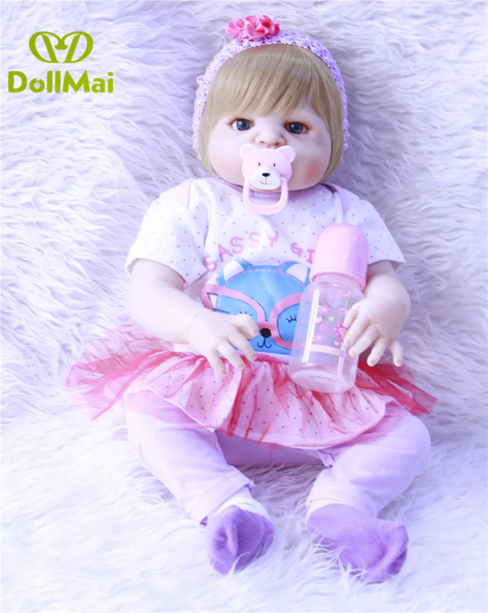Lifelike Silicone Reborn Baby Menina Alive 23'' Newborn Baby Dolls Full Vinyl body Wear bebe Infant dress Truly Kids Playmates
Lifelike Silicone Reborn Baby Menina Alive 23'' Newborn Baby Dolls Full Vinyl body Wear bebe Infant dress Truly Kids Playmates