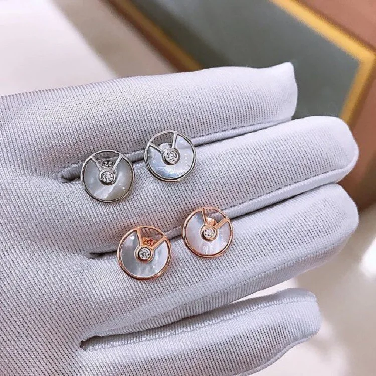 Fashion design pure 925 sterling silver jewelry Amulette earrings sign symbol earrings nature shell famous brand women jewelry
Fashion design pure 925 sterling silver jewelry Amulette earrings sign symbol earrings nature shell famous brand women jewelry