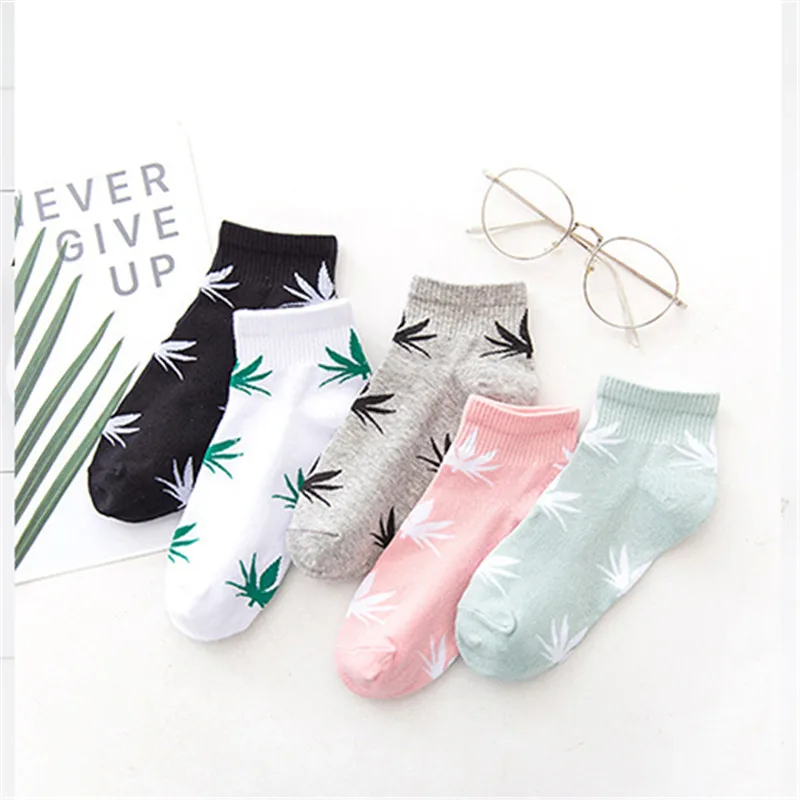 New Spring Summer Cotton Harajuku Skateboard Hip Hop Maple Leaf Socks Women's Street Boat Socks For Female Girl Funny Socks 2019
New Spring Summer Cotton Harajuku Skateboard Hip Hop Maple Leaf Socks Women's Street Boat Socks For Female Girl Funny Socks 2019