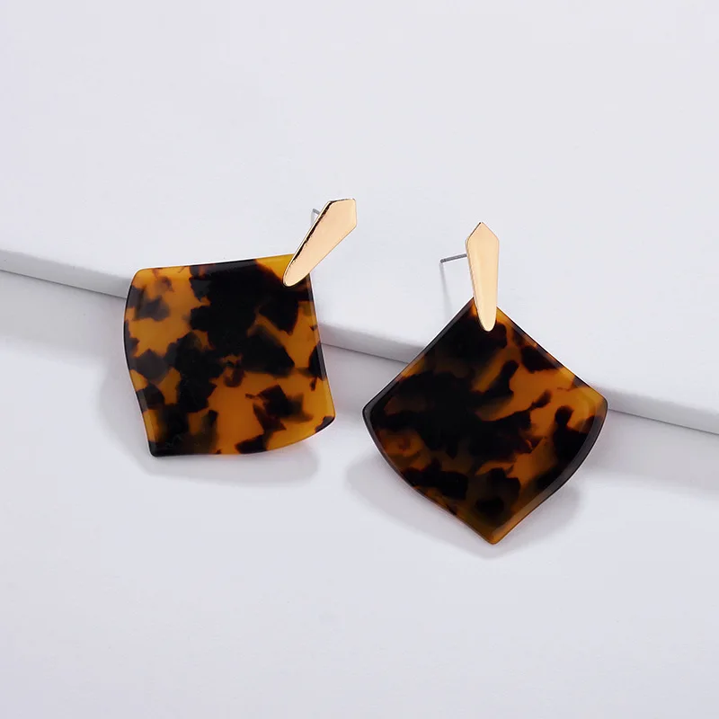 Fashion Trend Jewelry Acrylic Resin Flat Leopard Geometry Dangle Astoria Drop Earrings C Resin Earrings for Women
Fashion Trend Jewelry Acrylic Resin Flat Leopard Geometry Dangle Astoria Drop Earrings C Resin Earrings for Women