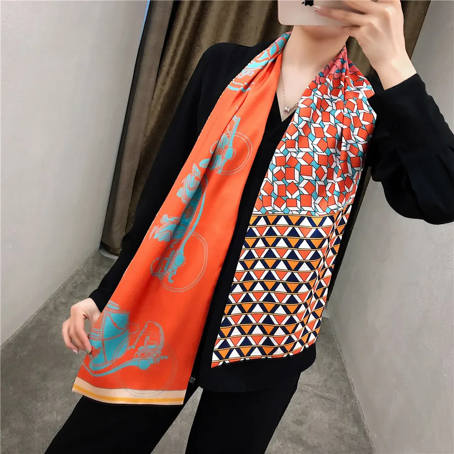 160cm Luxury Brand Design Twill Scarf Double-deck Women Scarf Fashion Tie Neckerchief Head Silk Scarves & Wraps For Ladies
160cm Luxury Brand Design Twill Scarf Double-deck Women Scarf Fashion Tie Neckerchief Head Silk Scarves & Wraps For Ladies
