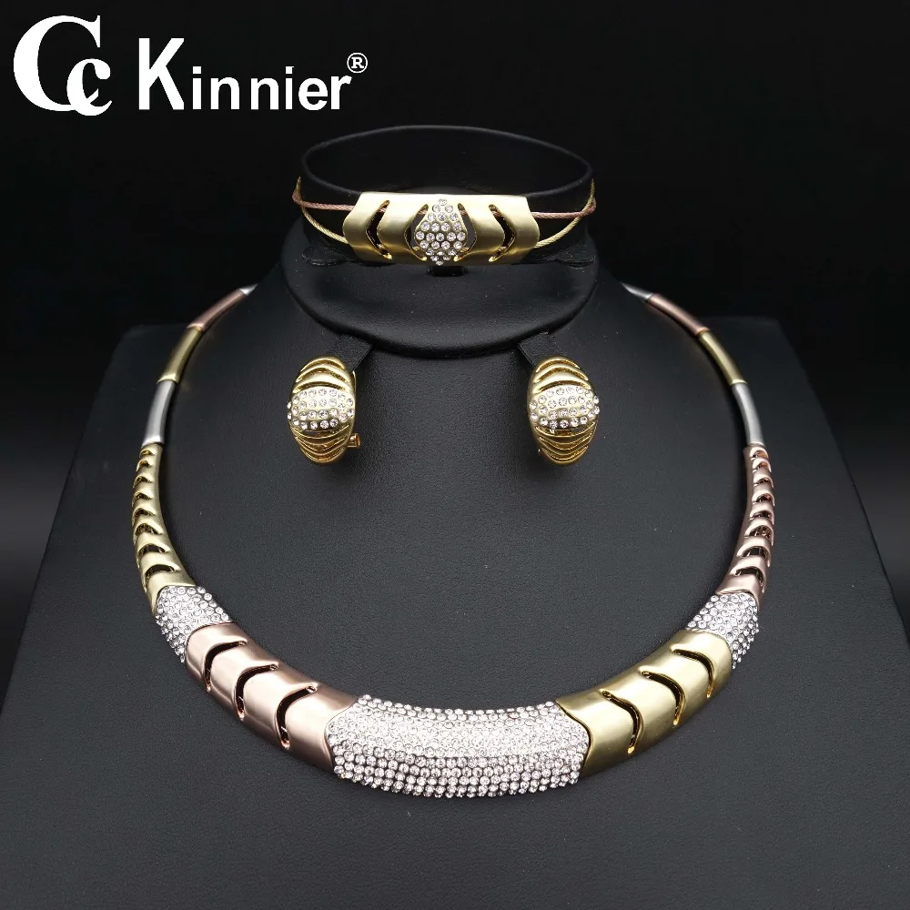 Cc kinnier Dubai Africa wave diffuse golden wedding wedding jewelry set, high quality party ms present three color jewelry set
Cc kinnier Dubai Africa wave diffuse golden wedding wedding jewelry set, high quality party ms present three color jewelry set