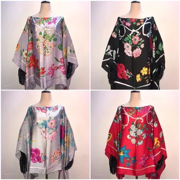 Length :65cm ,width :132cm printed silk top 2019 exculsive printed summer silk top African clothes for women
Length :65cm ,width :132cm printed silk top 2019 exculsive printed summer silk top African clothes for women