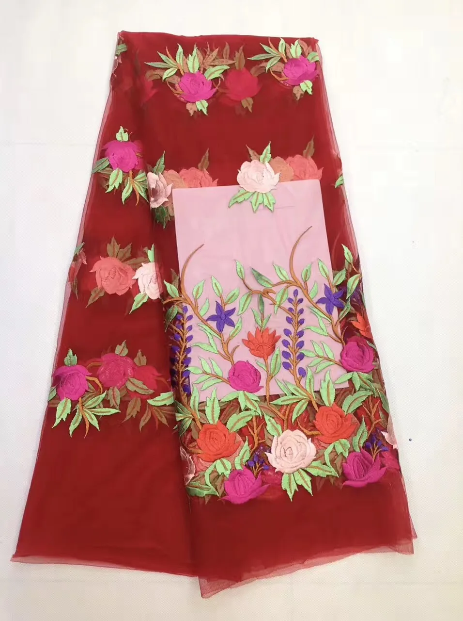 French lace fabric 5yds/pce by dhl cotton material red laces with flower patterns for women dress 2018 high quality fabrics
French lace fabric 5yds/pce by dhl cotton material red laces with flower patterns for women dress 2018 high quality fabrics