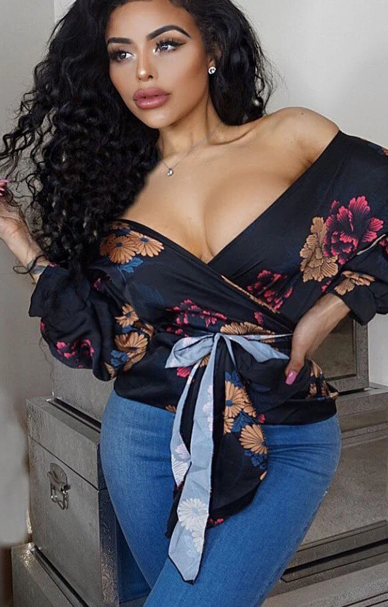 2019 Newest Women's Sexy Floral Bodysuit Leotard Tuxedo Wrap Over Satin Blouse Top
2019 Newest Women's Sexy Floral Bodysuit Leotard Tuxedo Wrap Over Satin Blouse Top