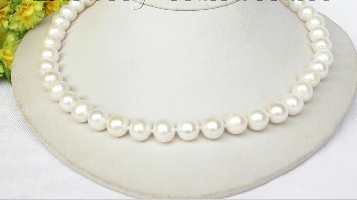 Free shipping@@@@@ AGenuine 18" 11mm natural round white freshwater pearls necklace 925s clasp j8325 a
Free shipping@@@@@ AGenuine 18" 11mm natural round white freshwater pearls necklace 925s clasp j8325 a