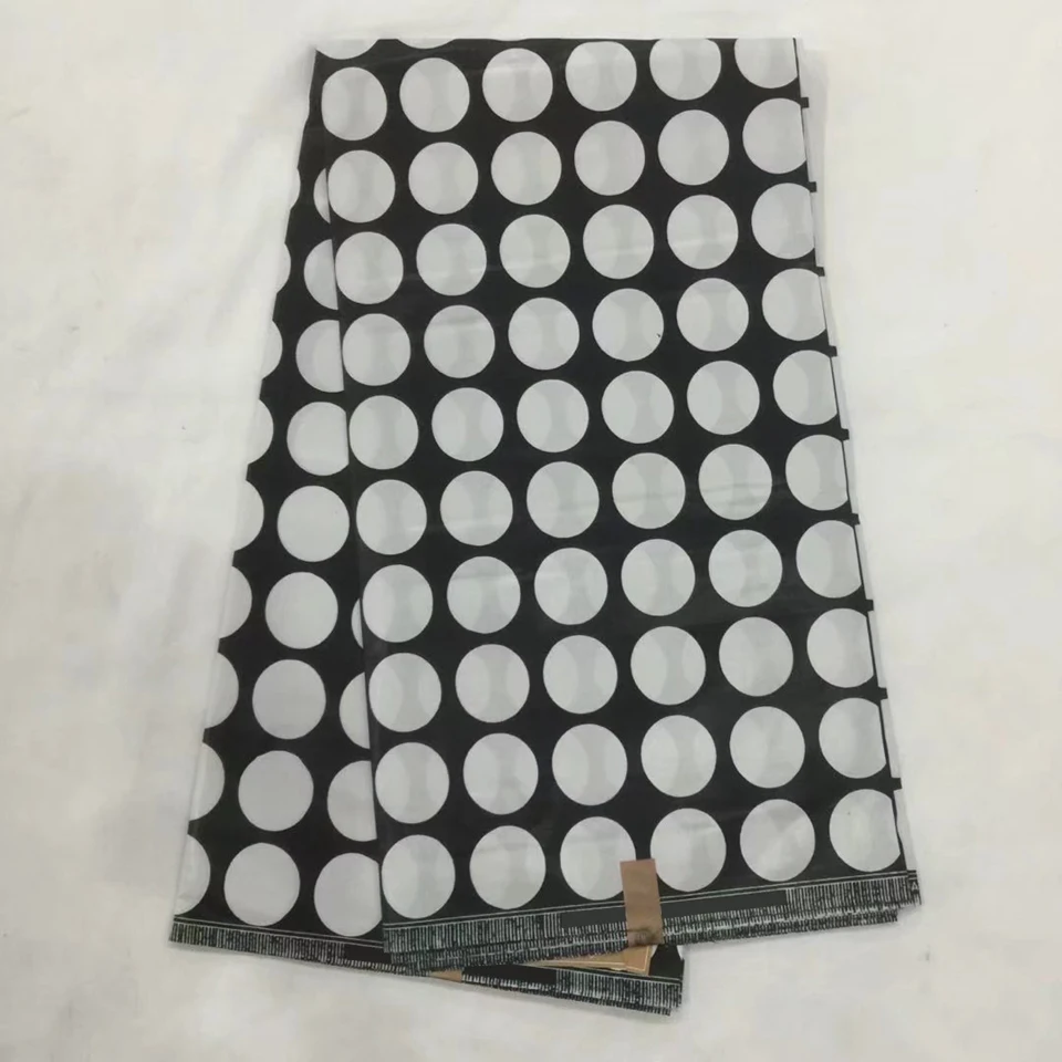 White &Black Dots Veritable batik fabric/ African indonesian batik fabric/ankara batik print fabric for African clothing LS-513
White &Black Dots Veritable batik fabric/ African indonesian batik fabric/ankara batik print fabric for African clothing LS-513