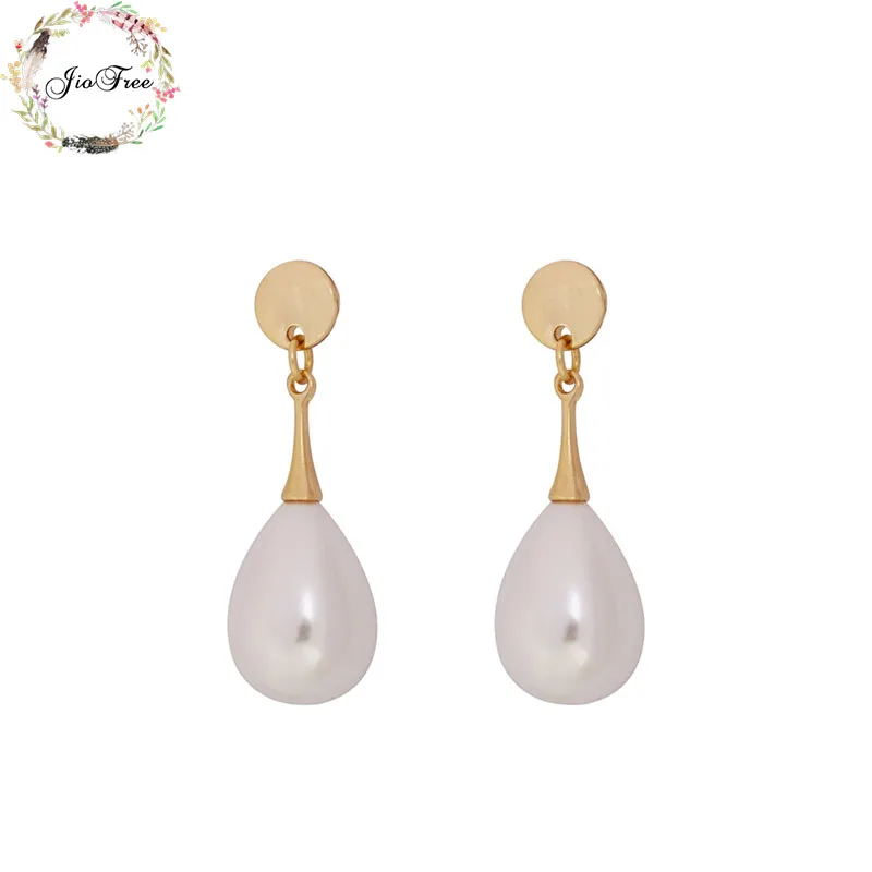 Hot Sale Trendy Clip Earrings Without Piercing No Hole Pearl Earrings For Women Fashion Jewelry Brinco Best Christmas Gift
Hot Sale Trendy Clip Earrings Without Piercing No Hole Pearl Earrings For Women Fashion Jewelry Brinco Best Christmas Gift