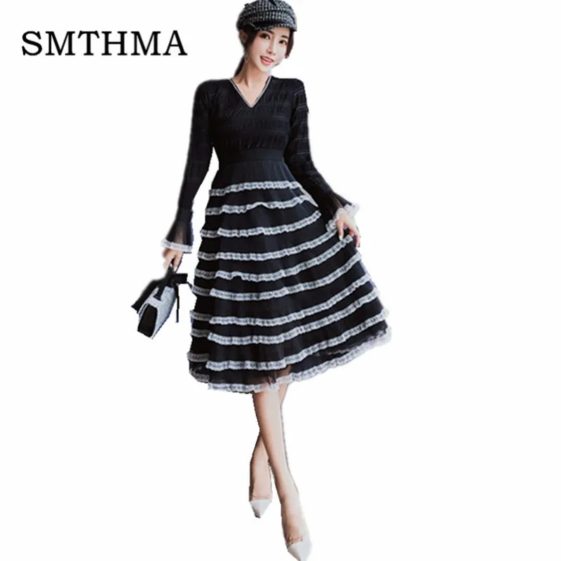 2019 Women Black white Party Dress Vintage Cutout Long-Sleeved Ruffle Lace patchwork Beaded V-neck Dress Chic dress vestido
2019 Women Black white Party Dress Vintage Cutout Long-Sleeved Ruffle Lace patchwork Beaded V-neck Dress Chic dress vestido