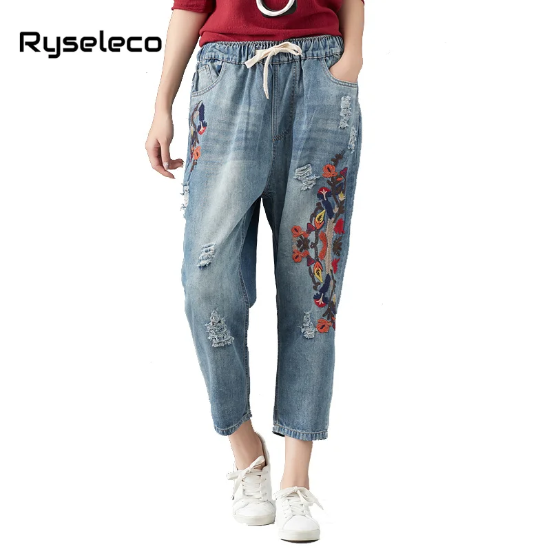 Plus Size Women Jeans Autumn Harem Pants Embroidery Floral Elastic Ties Vintage 2018 Fall Winter Ripped Denim Oversized Trousers
Plus Size Women Jeans Autumn Harem Pants Embroidery Floral Elastic Ties Vintage 2018 Fall Winter Ripped Denim Oversized Trousers