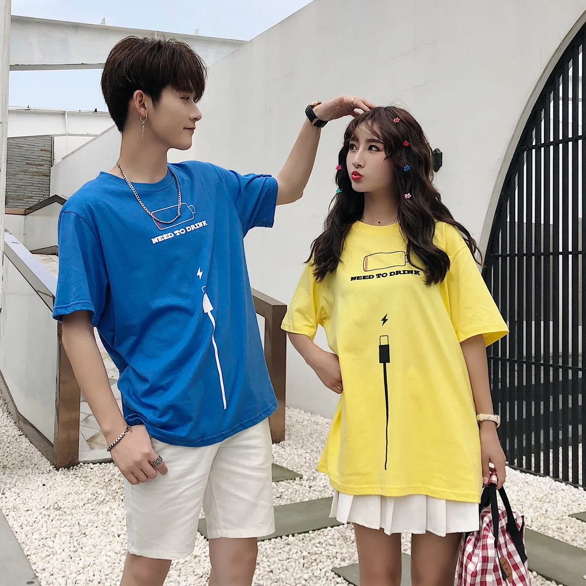 summer ins Fashion Mobile phone charging printed T shirts Women cotton New Women Men Short Sleeve Couple Clothes TShirt Tops
summer ins Fashion Mobile phone charging printed T shirts Women cotton New Women Men Short Sleeve Couple Clothes TShirt Tops