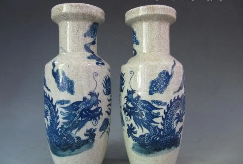 

Chinese Folk Old Blue and white porcelain Dragon play Bead Pot Aquarius Vase