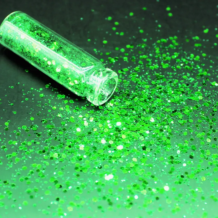 1 Bottle Green Holographic Sequin Glitter Shimmer Diamond Eye Shiny Skin Highlighter Face Glitter Festival Makeup Shinning #004
1 Bottle Green Holographic Sequin Glitter Shimmer Diamond Eye Shiny Skin Highlighter Face Glitter Festival Makeup Shinning #004