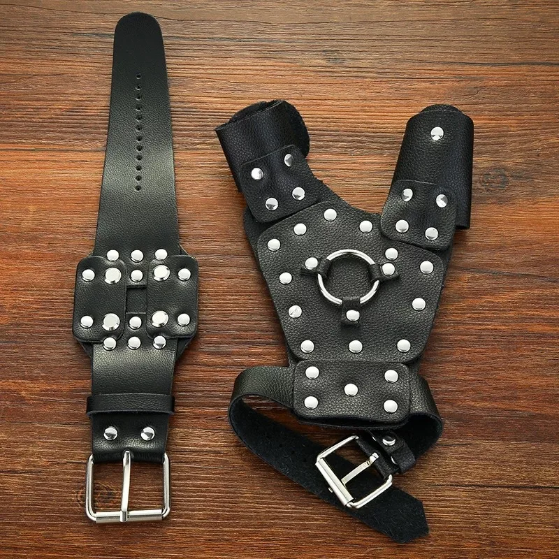1pcs detachable protection archery shooting hunting hand guard for fishing slingshot safety gloves
1pcs detachable protection archery shooting hunting hand guard for fishing slingshot safety gloves