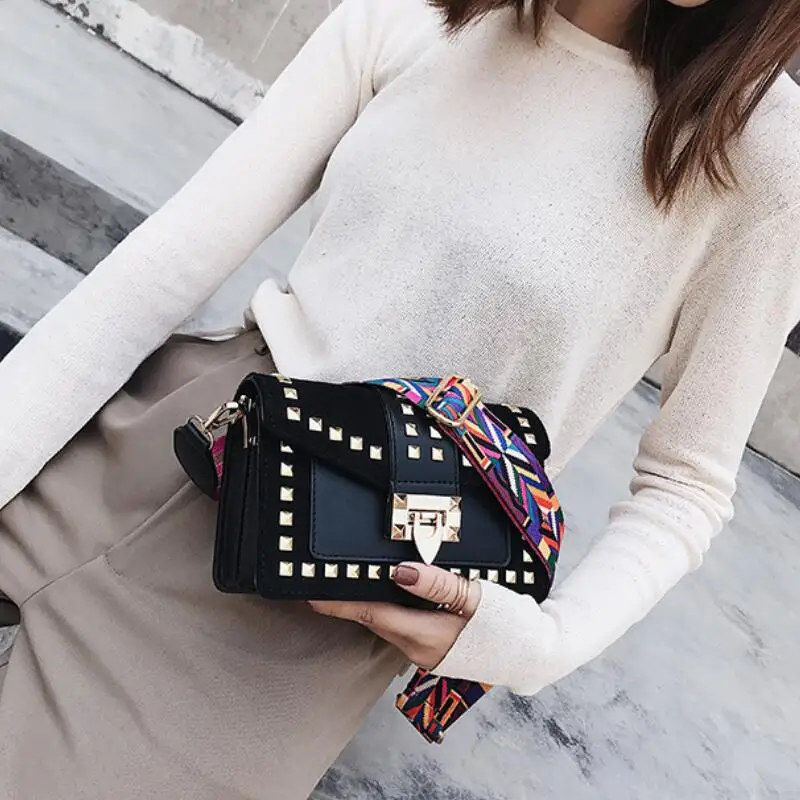 Luxury Handbags Women Bags Designer Sac A Main Femme Purse And Handbags Famous Brand Rivet Crossbody Bags For Women Bolso Mujer
Luxury Handbags Women Bags Designer Sac A Main Femme Purse And Handbags Famous Brand Rivet Crossbody Bags For Women Bolso Mujer