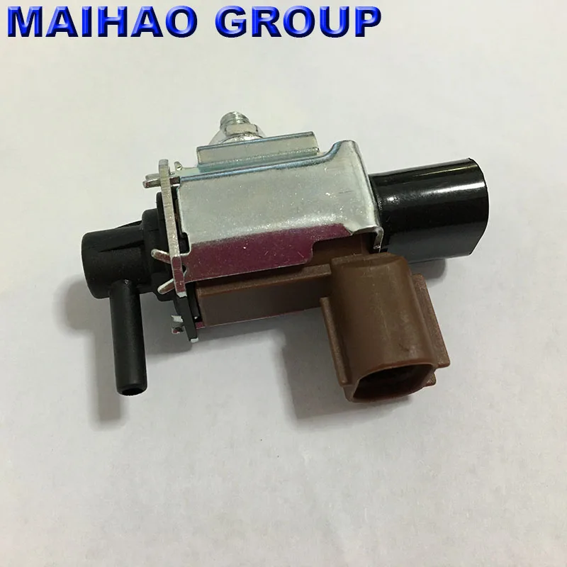 MR127520 K5T48271 EGR Vacuum Solenoid Switching Valve For Mitsubishi 3000GT Diamante Eclipse Galant Lancer Mirage Montero
MR127520 K5T48271 EGR Vacuum Solenoid Switching Valve For Mitsubishi 3000GT Diamante Eclipse Galant Lancer Mirage Montero