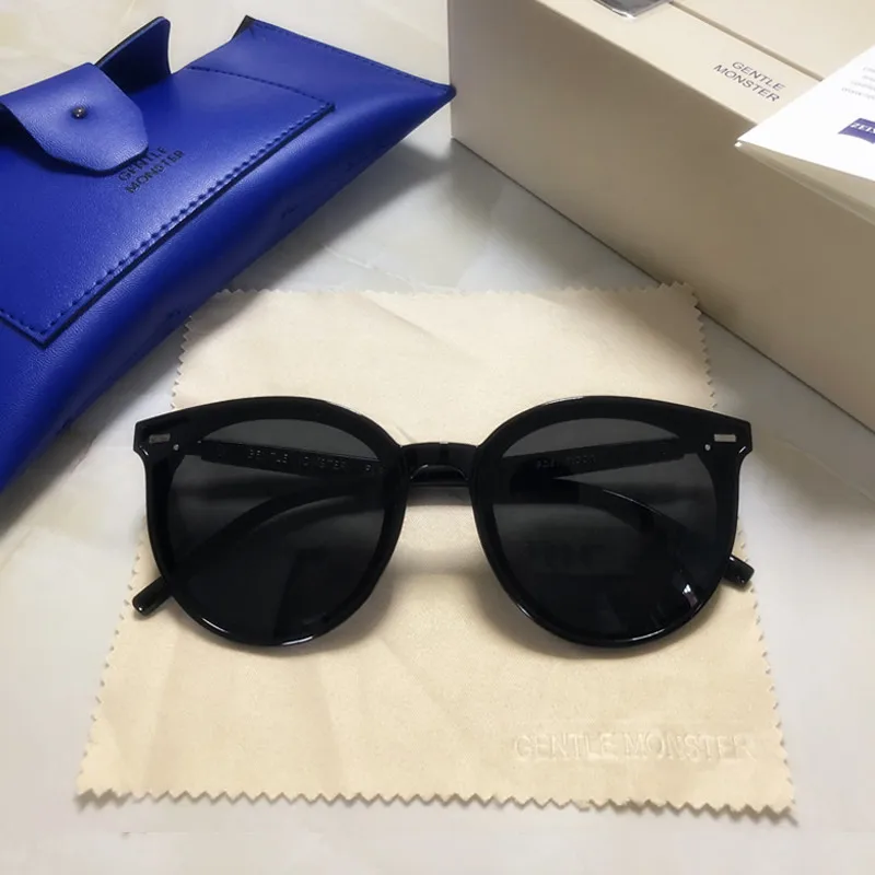 2019 Original Designer Gentle Monster Women Sunglasses Retro Lady Vintage Cat Eye Sun glasses Luxury Package Eyewear Sunglasses
2019 Original Designer Gentle Monster Women Sunglasses Retro Lady Vintage Cat Eye Sun glasses Luxury Package Eyewear Sunglasses