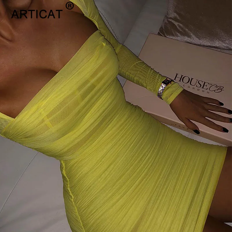 Articat Sexy Strapless Transparent Mesh Dress Women Long Sleeve Bodycon Pleated Sheath Dress Solid See Through Mini Party Dress
Articat Sexy Strapless Transparent Mesh Dress Women Long Sleeve Bodycon Pleated Sheath Dress Solid See Through Mini Party Dress