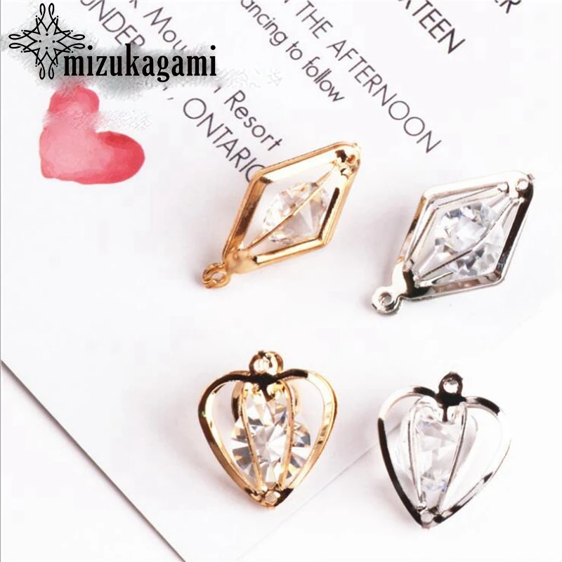 Golden Metal 3D Inlaid Bare Drill Geometric Heart Zircon Charms 10pcs/lot For DIY Jewelry Making Accessories
Golden Metal 3D Inlaid Bare Drill Geometric Heart Zircon Charms 10pcs/lot For DIY Jewelry Making Accessories