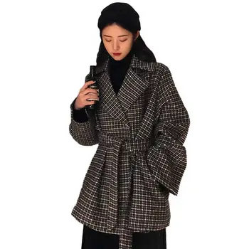 Women 2019 Spring Autumn Vintage Plaid Woolen Coats Female Long Sleeve Casual Loose Overcoats Wool Blend Outwear With Belt V759
Women 2019 Spring Autumn Vintage Plaid Woolen Coats Female Long Sleeve Casual Loose Overcoats Wool Blend Outwear With Belt V759