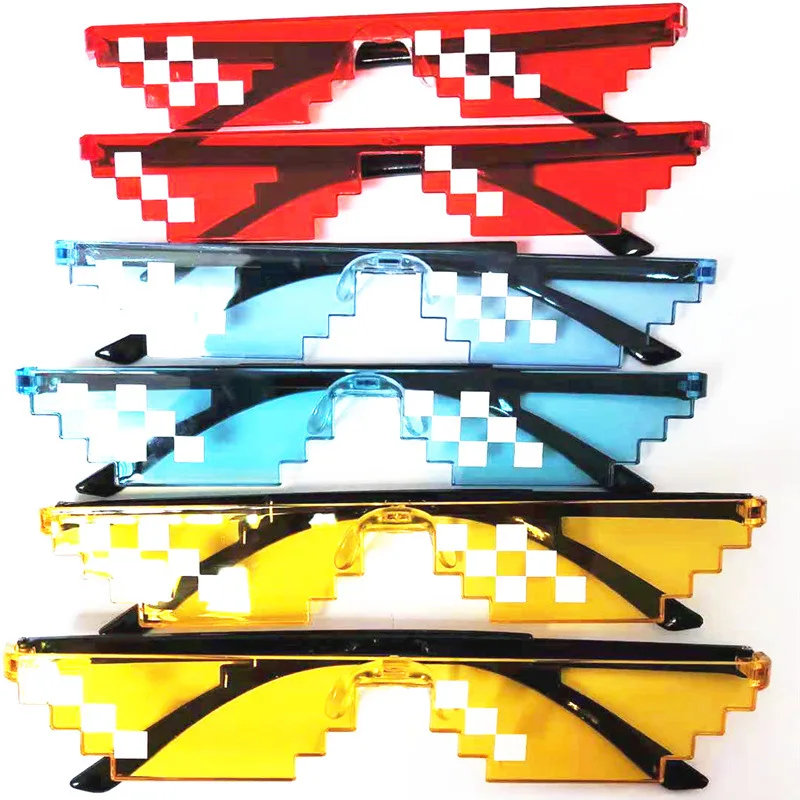 New Fashion MineCrafted Sunglasses Kids cos play action Game Toys Minecrafter Square Glasses with EVA case gifts for children
New Fashion MineCrafted Sunglasses Kids cos play action Game Toys Minecrafter Square Glasses with EVA case gifts for children