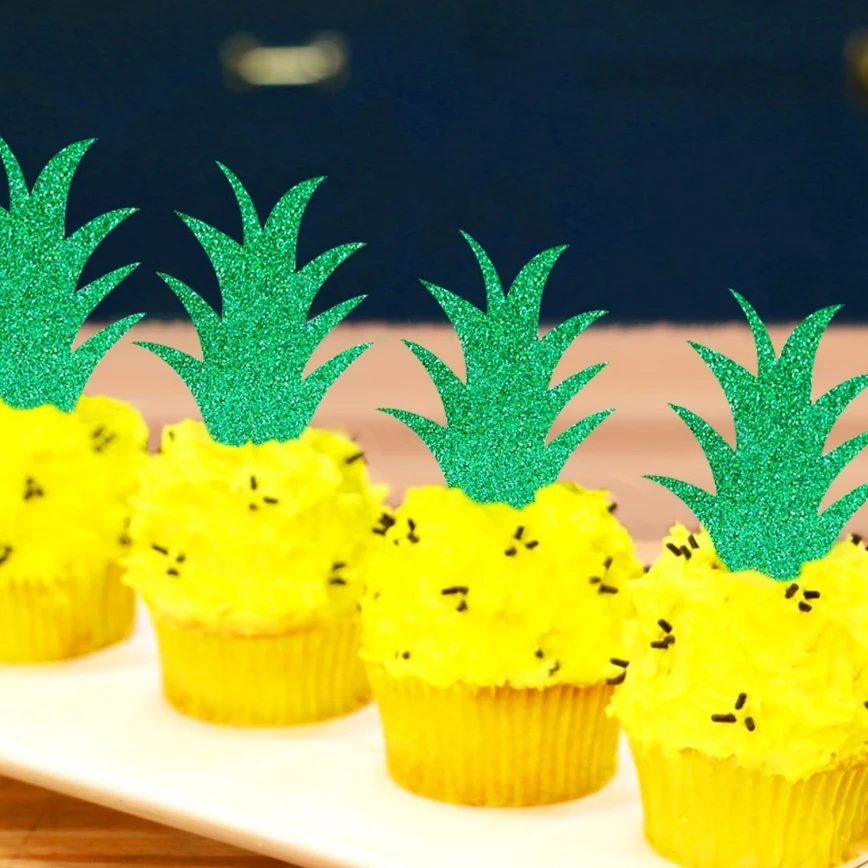 10pcs Pineapple Leaf Shape Paper Castle Cupcake Glitter Decoration Cake Cupcake Toppers for Halloween Birthday Wedding Party 
10pcs Pineapple Leaf Shape Paper Castle Cupcake Glitter Decoration Cake Cupcake Toppers for Halloween Birthday Wedding Party