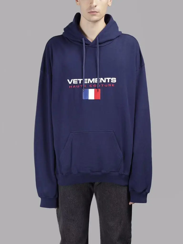 2018 BEST VERSION NEW VETEMENTS Oversized collection Women Men France Embroider hoodies pullover hip hop kanye west Sweatshirts
2018 BEST VERSION NEW VETEMENTS Oversized collection Women Men France Embroider hoodies pullover hip hop kanye west Sweatshirts