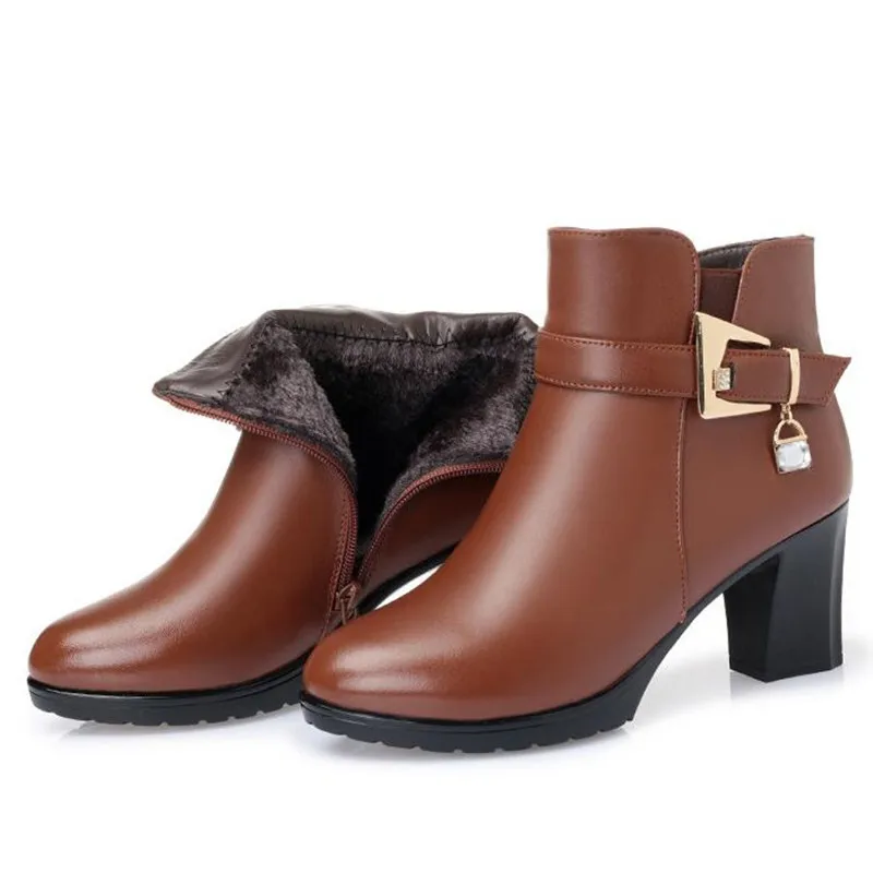 Elegant Fashion Thick with High Heeled Boots for Women Genuine Leather Shoes 2018 New Winter Plus Plush / Wool Boots Snow Boots
Elegant Fashion Thick with High Heeled Boots for Women Genuine Leather Shoes 2018 New Winter Plus Plush / Wool Boots Snow Boots