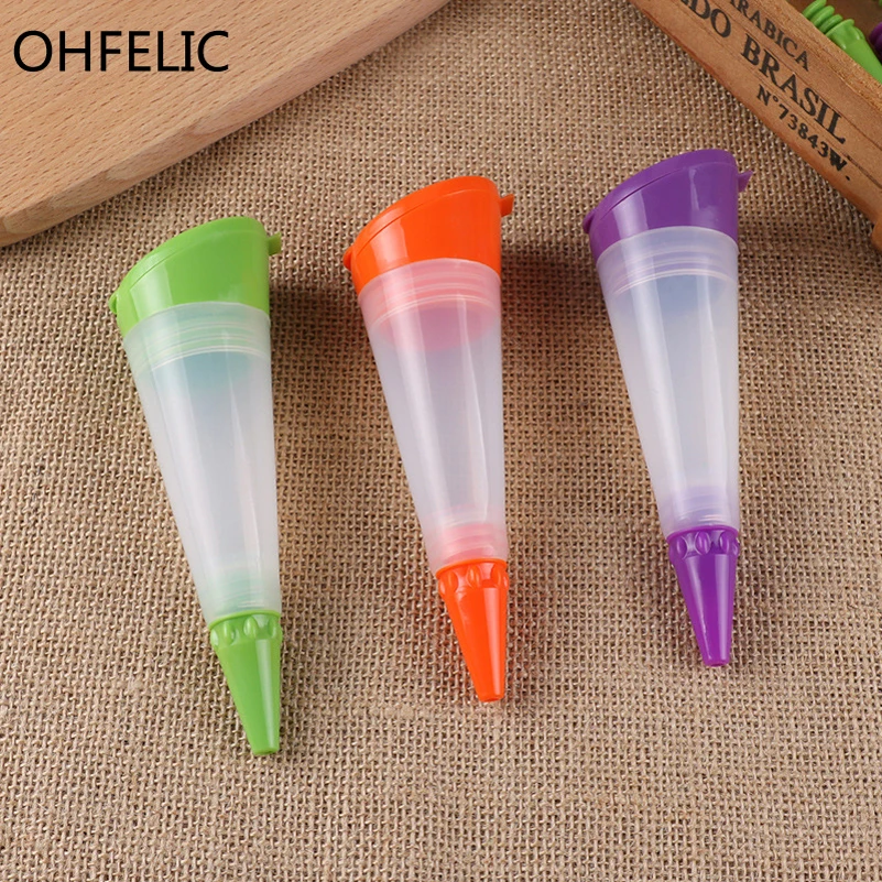 Silicone Food Writing Pen Chocolate Decorating Kitchen Cake Mold Cream Cookie Dessert Decorators Icing Pastry Nozzles
Silicone Food Writing Pen Chocolate Decorating Kitchen Cake Mold Cream Cookie Dessert Decorators Icing Pastry Nozzles