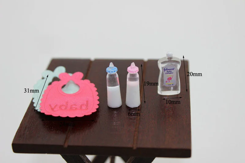 1:12 dollhouse miniature Mini Bottle napkin Furniture toy match for forest animal collectible Gift 2018
1:12 dollhouse miniature Mini Bottle napkin Furniture toy match for forest animal collectible Gift 2018