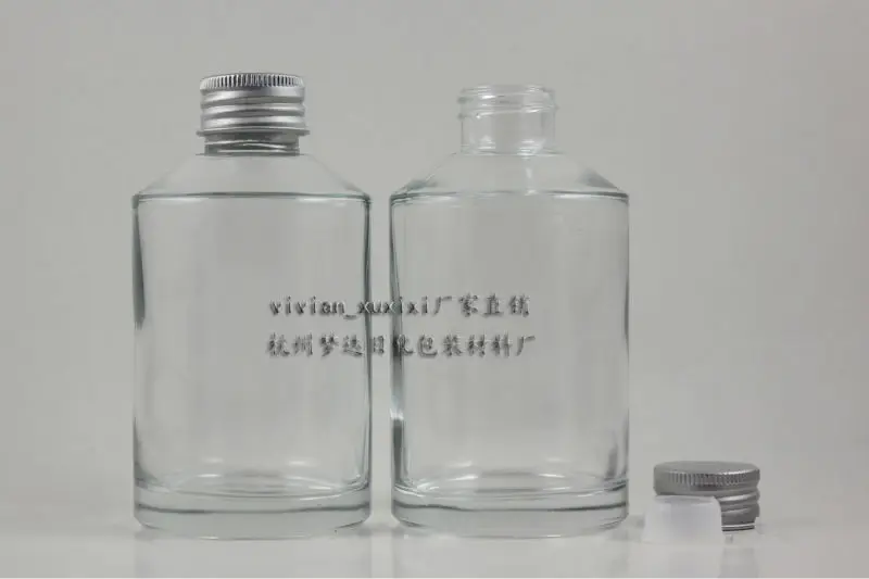 200 мл прозрачные Стекло бутылка с Матовая серебристая алюминиевая крышка винтом