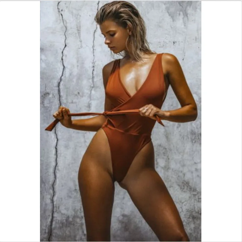 2018 Women One Piece Swimsuit Vintage African Solid Push Up Padded Monokini Beach Swimwear Swimsuit Bikini Bathing Beachwear
2018 Women One Piece Swimsuit Vintage African Solid Push Up Padded Monokini Beach Swimwear Swimsuit Bikini Bathing Beachwear