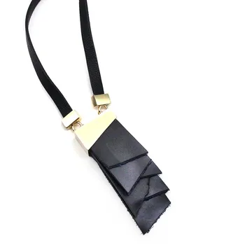 2019 Vintage Leather Necklaces Women Choker Necklace Geometric Jewelry Punk Style Fashion Leather Jewellery Bohemia Style
2019 Vintage Leather Necklaces Women Choker Necklace Geometric Jewelry Punk Style Fashion Leather Jewellery Bohemia Style