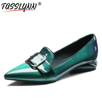 TASSLYNN 2019 Women Pumps Patent Leather Pointed Toe Spring Shallow Shoes Square Low Heels Casual Fashion Green Pumps Size 34-43
TASSLYNN 2019 Women Pumps Patent Leather Pointed Toe Spring Shallow Shoes Square Low Heels Casual Fashion Green Pumps Size 34-43