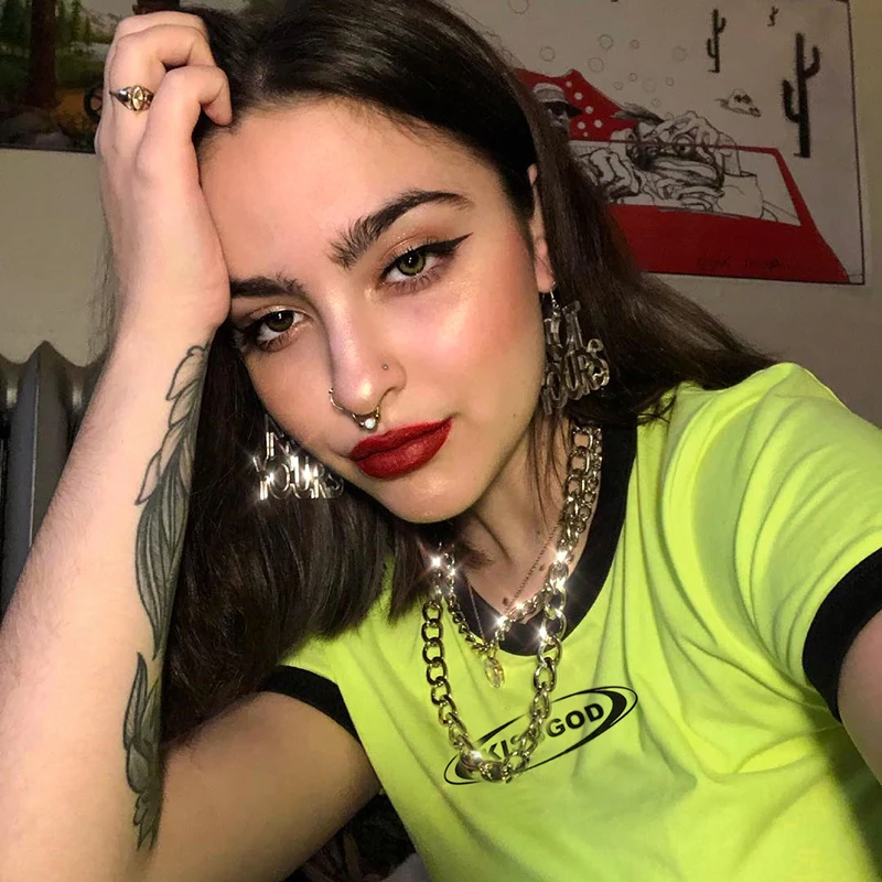SUCHCUTE Letter Printed Harajuku Women T-Shirt Casual Short Sleeve Crop Top Fluorescent Green T-shirt Woman Streetwear Summer
SUCHCUTE Letter Printed Harajuku Women T-Shirt Casual Short Sleeve Crop Top Fluorescent Green T-shirt Woman Streetwear Summer