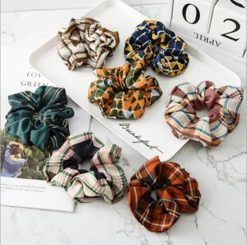New arrival Fashion women lovely winter plaid Hair bands cute hair scrunchies girl's hair Tie Accessories Ponytail Holder
New arrival Fashion women lovely winter plaid Hair bands cute hair scrunchies girl's hair Tie Accessories Ponytail Holder