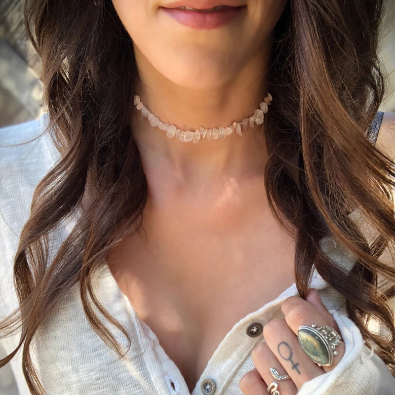 Bohemian Natural Irregular Quartz Gravel Druzy Stone Necklace Handmade Trendy Ethnic Clavicle Chain Beach Casual Women Jewelry
Bohemian Natural Irregular Quartz Gravel Druzy Stone Necklace Handmade Trendy Ethnic Clavicle Chain Beach Casual Women Jewelry