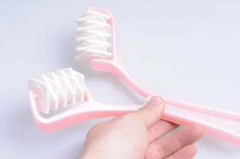 100CS Body beauty massage roller massage muscle fiber fat massager stimulation 
100CS Body beauty massage roller massage muscle fiber fat massager stimulation