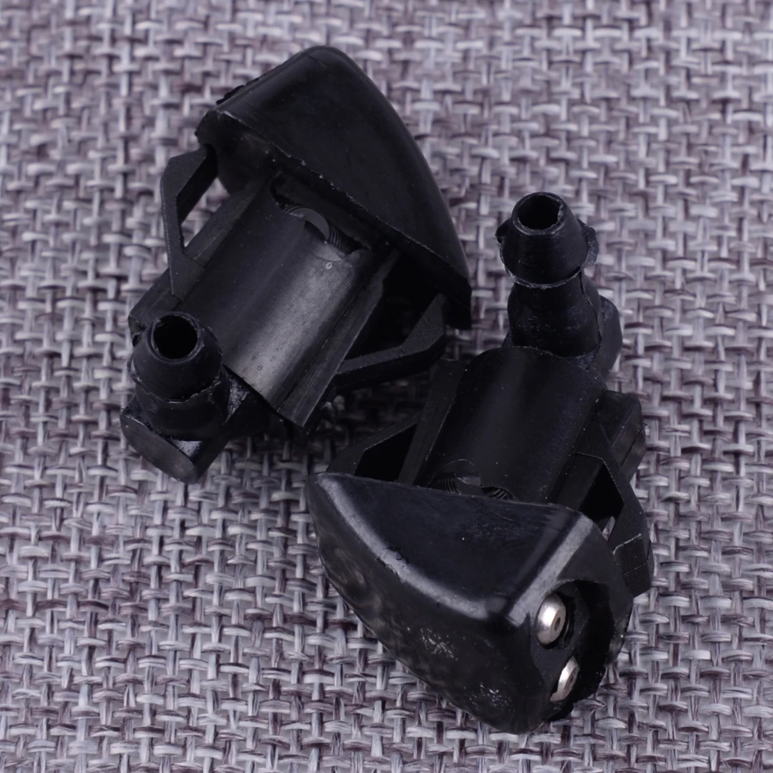 2PCS 2 Holes Front Windshield Wiper Water Washer Spray Jet Nozzle fit for Mazda 3 5 6 
2PCS 2 Holes Front Windshield Wiper Water Washer Spray Jet Nozzle fit for Mazda 3 5 6
