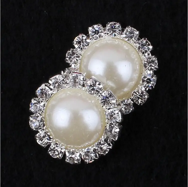 Tangpan 20mm Round pearl rhinestone button /Buckle flatback Sewing Craft 10PCS/lot
Tangpan 20mm Round pearl rhinestone button /Buckle flatback Sewing Craft 10PCS/lot