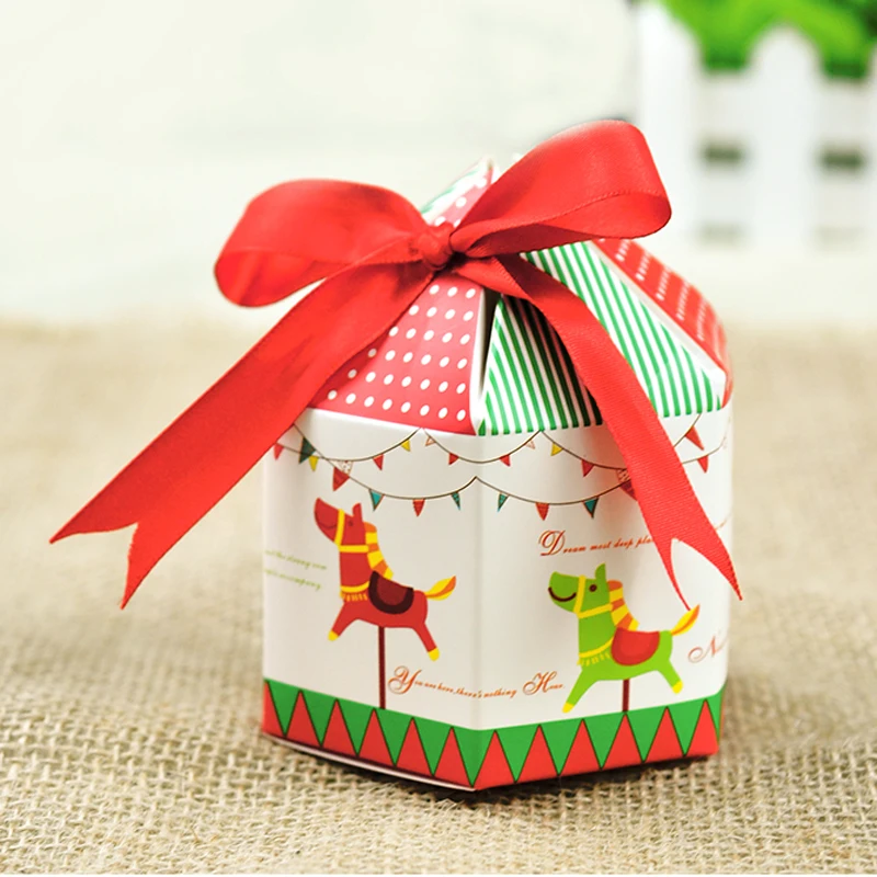 10pcs/lot Christmas Favors Merry-Go-Round Candy Box With Ribbon Cookie Box Circus Carousels Baby Shower Birthday Party Gift Box
10pcs/lot Christmas Favors Merry-Go-Round Candy Box With Ribbon Cookie Box Circus Carousels Baby Shower Birthday Party Gift Box